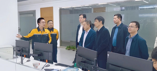 市人大調研瀘州智慧口岸建設