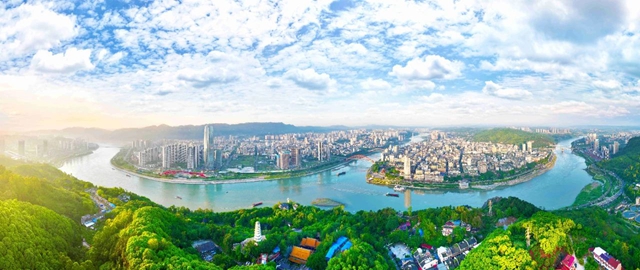 打造產(chǎn)業(yè)新高地！7家企業(yè)簽約宜賓