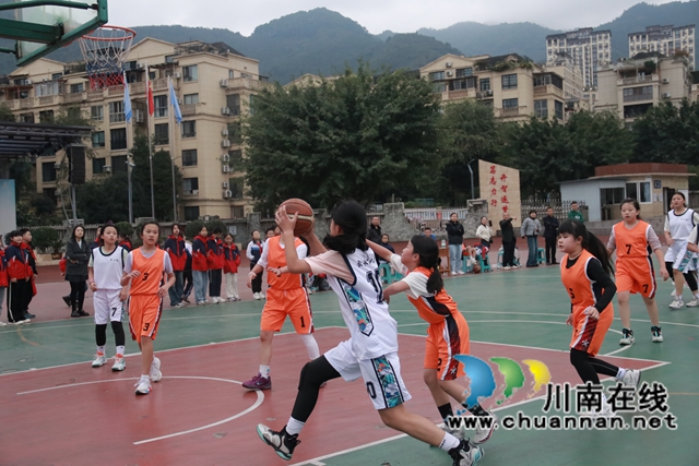 敘永縣敘永鎮(zhèn)第十七屆小學(xué)生籃球比賽圓滿落幕