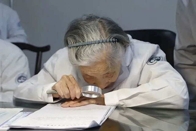 【圍觀】全國名中醫(yī)孫同郊教授看診現(xiàn)場，深圳、桂林、自貢、宜賓......