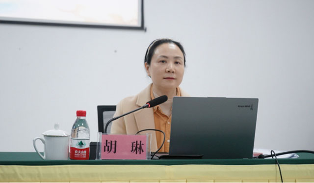 瀘州公交集團(tuán)舉辦學(xué)習(xí)貫徹黨的二十屆三中全會精神暨第一期“公交組工講堂”