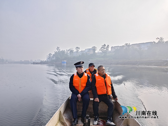 宜賓南溪區(qū)長(zhǎng)興鎮(zhèn)：守護(hù)綠水青山，常態(tài)化開展巡湖工作