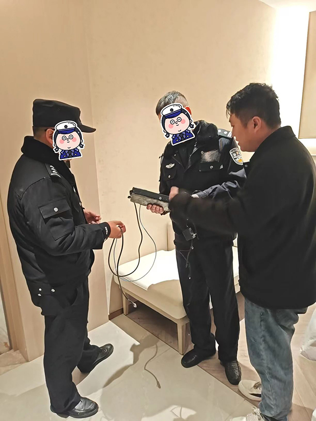 內(nèi)江移動智慧家庭工程師“神眼”，敏銳揪出“黑盒子”詐騙危機