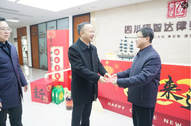 瀘州市開展新階代表人士走訪慰問活動