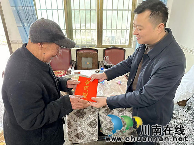 寒冬送暖  情滿人間┃瀘州市殯儀館開展春節(jié)走訪慰問活動