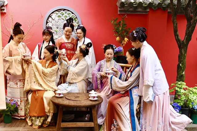跟著鄭云龍打卡敘永春秋祠！