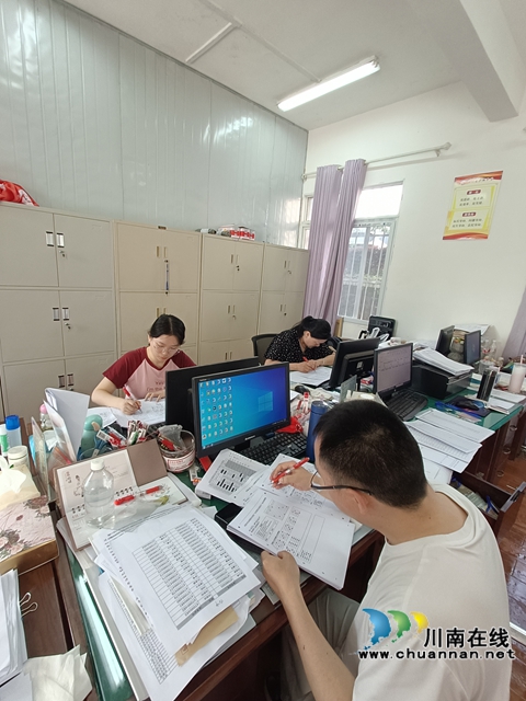 護(hù)國8.jpg