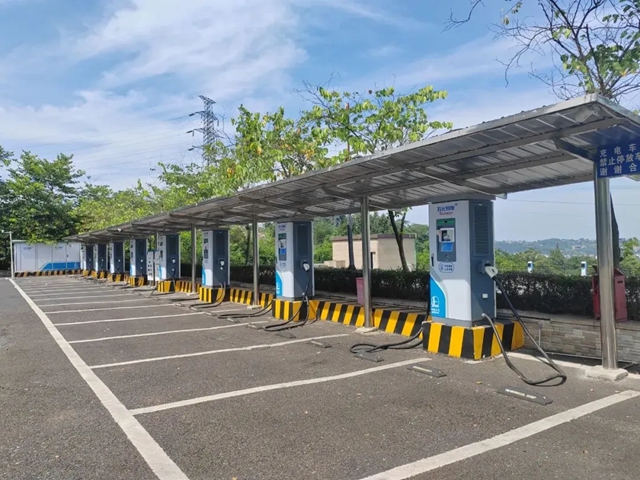30個點位超600個車位 瀘州這些指定地點可免費充電！