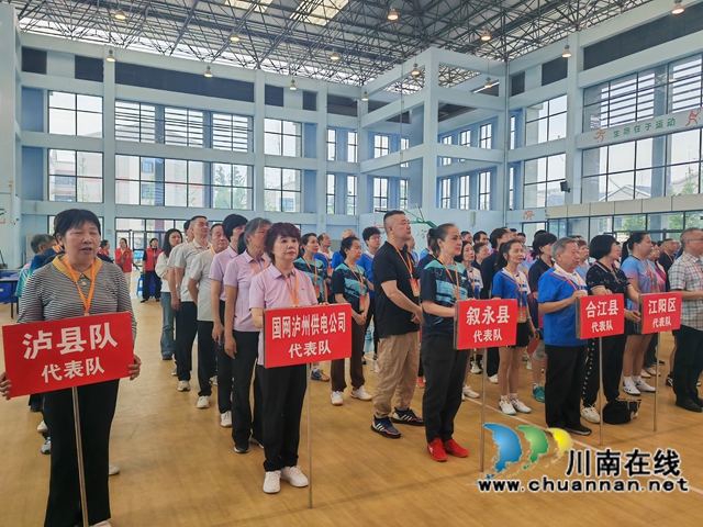 乒乓球參賽代表隊(duì)（曾佐然攝）.jpg