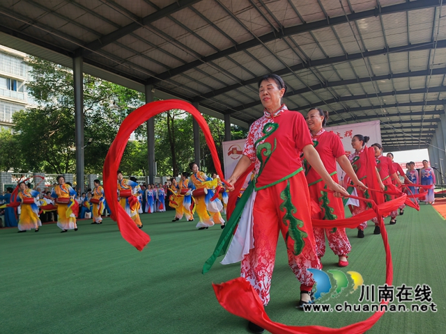 組歌《南泥灣》《軍民大生產(chǎn)》（曾佐然攝）.jpg
