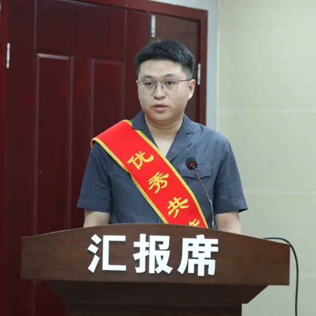 表9.jpg