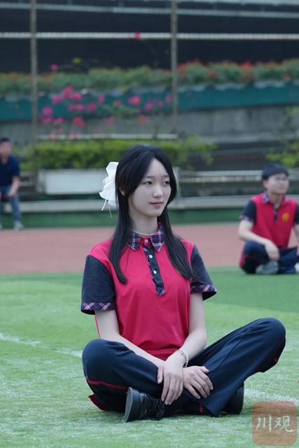 四川唯一！宜賓學子彭馨逸考上女空軍飛行學員