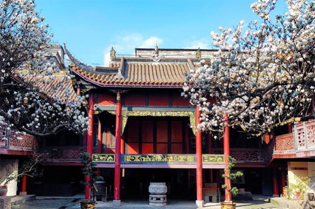 木上丹青流韻——敘永春秋祠
