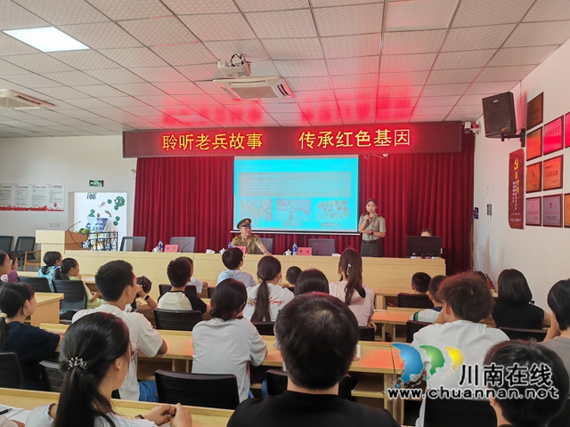 新老退役軍人同臺講述故事（曾佐然攝）.jpg