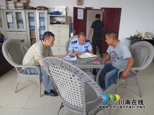 瀘縣嘉明鎮(zhèn)開展貨運企業(yè)安全大檢查(圖2)
