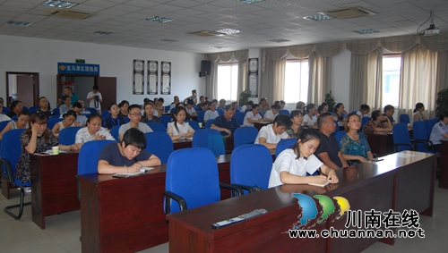 龍馬潭區(qū)國稅局結對定向服務納稅企業(yè)(圖2)