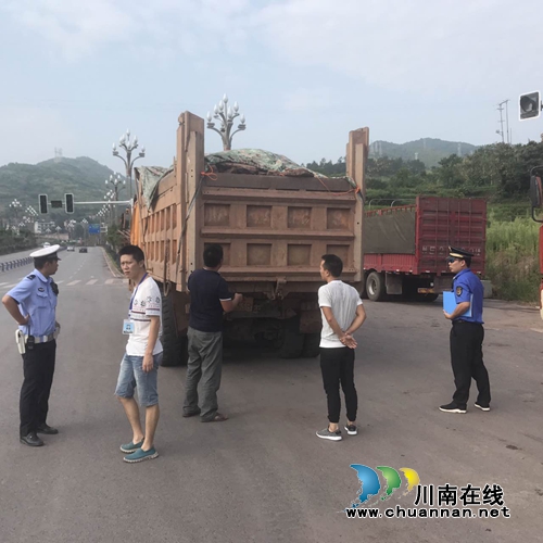 古藺縣住建局開(kāi)展揚(yáng)塵治理專項(xiàng)整治行動(dòng)(圖2)