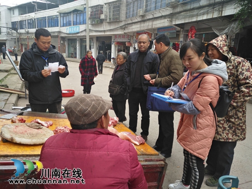 瀘縣太伏食藥監(jiān)所開展豬肉市場(chǎng)專項(xiàng)檢查(圖1)