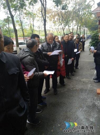 龍馬潭區(qū)紅星街道有序開展退役軍人和其他優(yōu)撫對象信息采集工作(圖1)