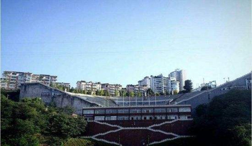 瀘州沱江大橋水站上榜全國100個“最美水站”(圖1)