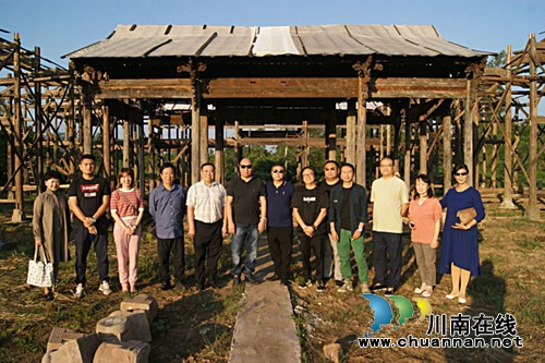 瀘州：面對這些“寶貝”，文化“大腕”驚嘆(圖1)