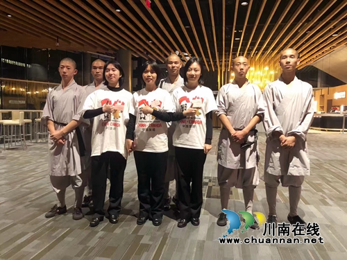中國(guó)駐溫哥華總領(lǐng)事館致謝四川警察學(xué)院師生(圖12)