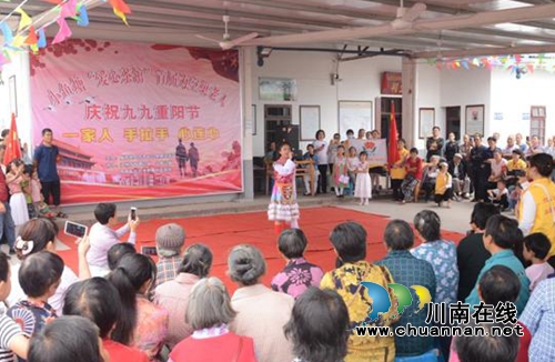 為30元報恩他捐30萬 合江企業(yè)家致富不忘鄉(xiāng)親(圖1)