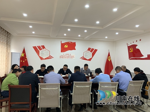 李盛春到瀘縣立石鎮(zhèn)摸排調(diào)研軟弱渙散基層黨組織工作(圖2)