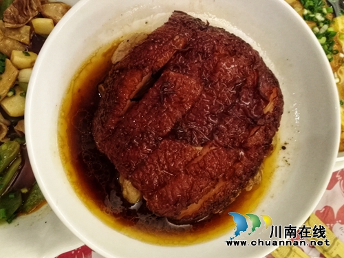 舌尖上的瀘縣！本周末來喝酥肉湯吃糖醋瓦塊魚