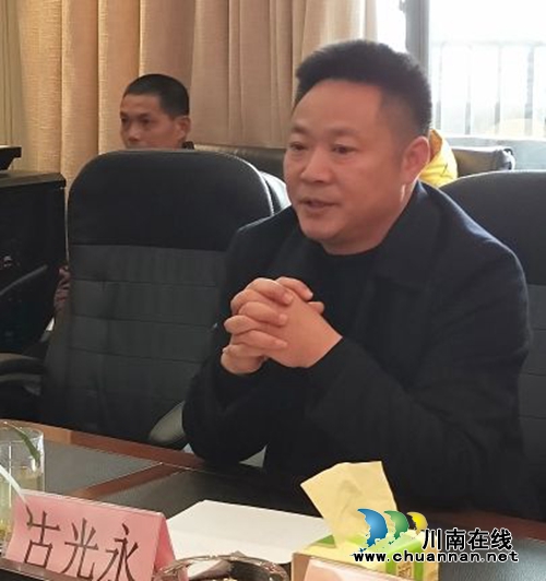 送溫暖！瀘縣慰問(wèn)成都市瀘縣籍農(nóng)民工(圖4)
