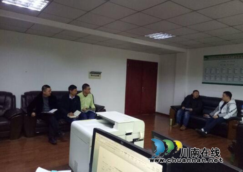 江陽區(qū)華陽街道農(nóng)服中心開展黨風廉政談心談話