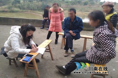 合江縣白米司法所進(jìn)行社區(qū)服刑人員節(jié)前入戶大走訪活動
