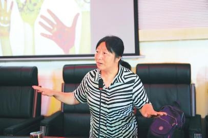 四川成立關(guān)心下一代基金會(huì)22家 為青少年提供貧困救濟(jì)