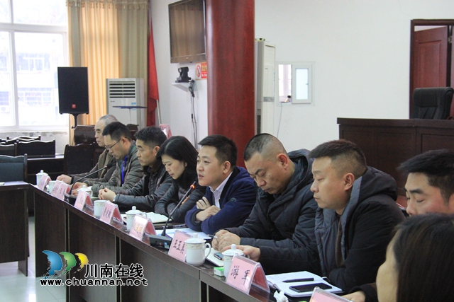 瀘縣云龍鎮(zhèn)召開2019年度建筑企業(yè)發(fā)展座談會(圖3)