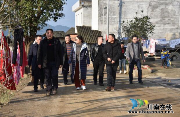 省自然資源廳調(diào)研組到古藺督查烏蒙山項目實施情況