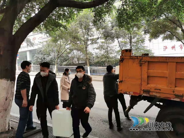 全力以赴！江陽(yáng)區(qū)住建局積極行動(dòng) 堅(jiān)決打贏疫情防控阻擊戰(zhàn)(圖3)