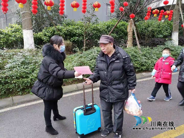 紅星街道：主動(dòng)“請(qǐng)戰(zhàn)” 抗疫一線發(fā)揮先鋒作用(圖2)