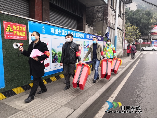 龍馬潭區(qū)小市街道：退休黨員社區(qū)“上崗”，面對疫情勇敢“逆行”