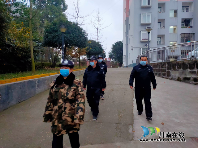 筑牢疫情“防火墻”——建校安保全力守護(hù)校園安全(圖6)