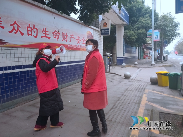 龍馬潭區(qū)特興街道：母女齊上陣，熱心志愿顯擔(dān)當