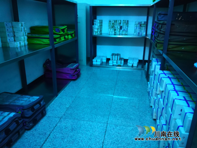戰(zhàn)疫再添新舉措！瀘州現(xiàn)金全消毒(圖3)