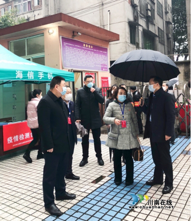 徐斌督導(dǎo)江陽(yáng)區(qū)北城街道疫情防控工作
