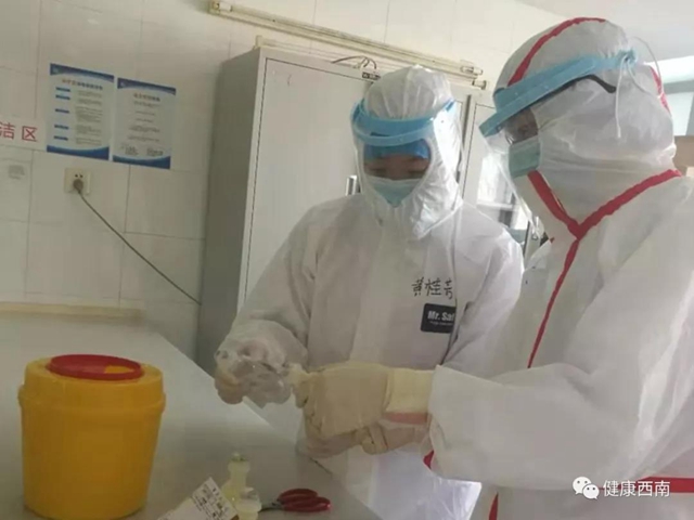 西南醫(yī)大附院的90后：穿上盔甲的“孩子”，他們是朝氣蓬勃的戰(zhàn)士！(圖9)