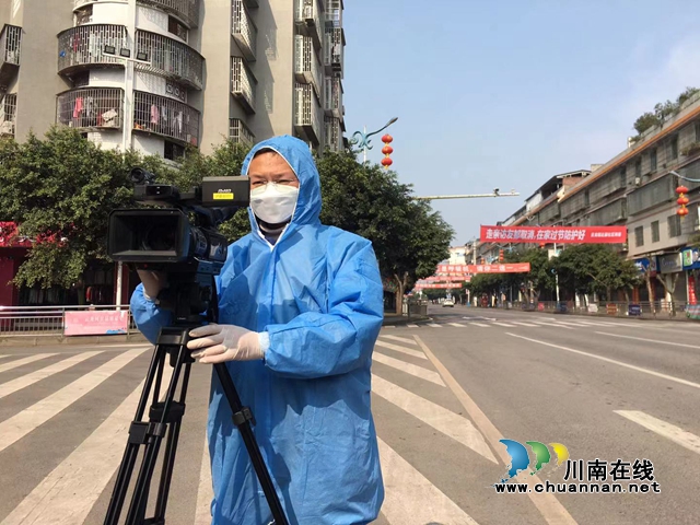 疫情防控宣傳的排頭兵李小紅：我用鏡頭敬英雄！(圖6)