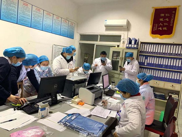 宜賓江安確診患者治愈出院！10名醫(yī)護(hù)人員解除隔離(圖2)
