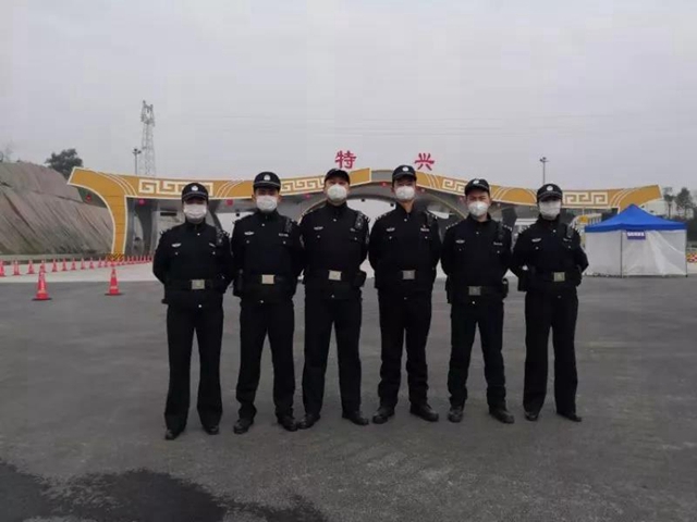 戰(zhàn)疫情！江陽法院131名干警寫下請戰(zhàn)書(圖17)