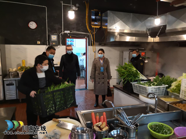合江縣：“三個(gè)精準(zhǔn)”助力企業(yè)復(fù)工復(fù)產(chǎn)  供餐保障