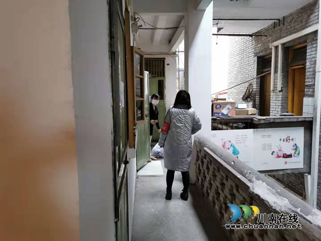 龍馬潭區(qū)紅星街道玉帶橋社區(qū)黨委書記黃林：我們的暖心書記(圖2)