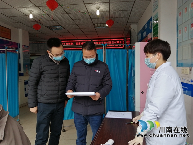 才下雪域高原就上防疫一線！瀘縣援藏干部當(dāng)好疫情防控的“守門員”(圖2)