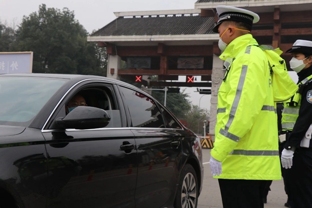 【管制】瀘州這些路段“雨污分流”施工，請(qǐng)過往車輛注意！(圖1)